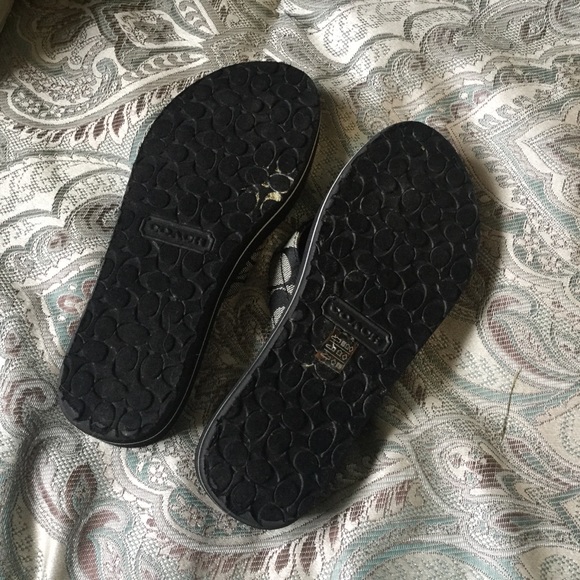 Coach Sandals - Picture 4 of 6